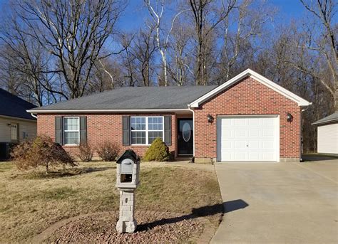 2344 Selzer Rd, Evansville, IN Newly Remodeled 3-bedS 1-bath home on Evansville&x27;s south east side. . Evansville homes for rent by owner